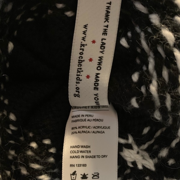 Krochet Kids brand Ponytail Hat - Picture 3 of 5